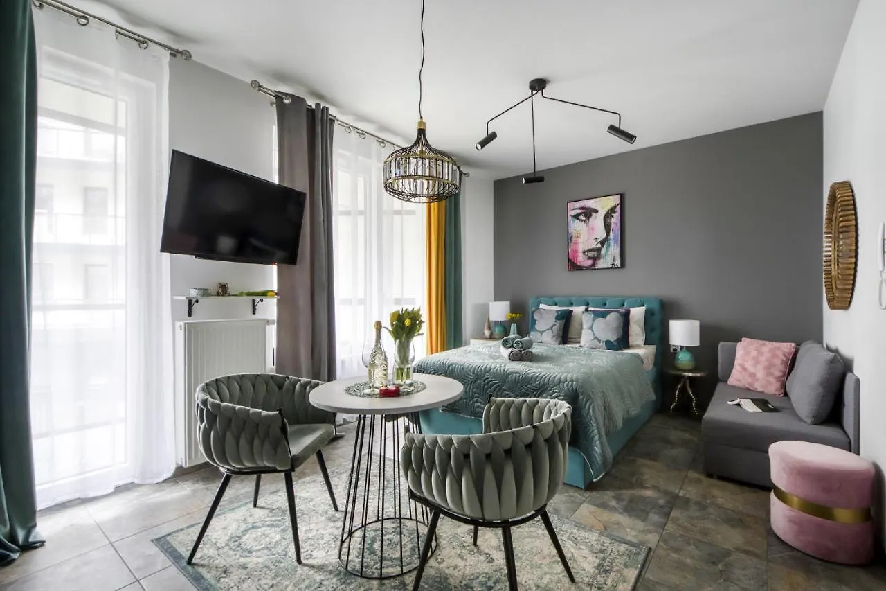Apartamenty Metropark Krzemieniecka-Lux Варшава
