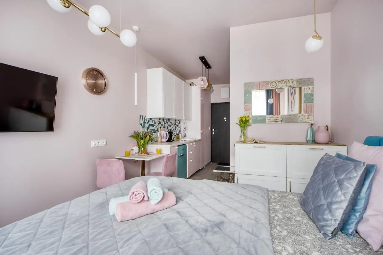 Apartamenty Metropark Krzemieniecka-Lux Варшава 0*,  Польша